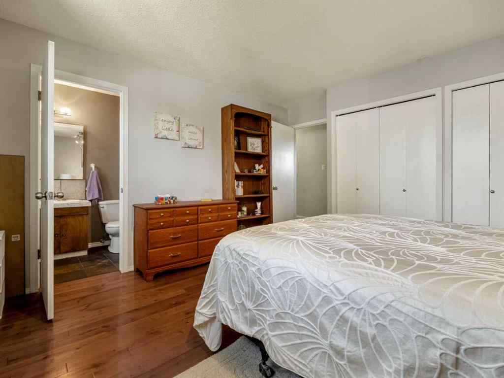 MLS® A2262228 - 2115 40 Street S in Redwood Lethbridge, Residential