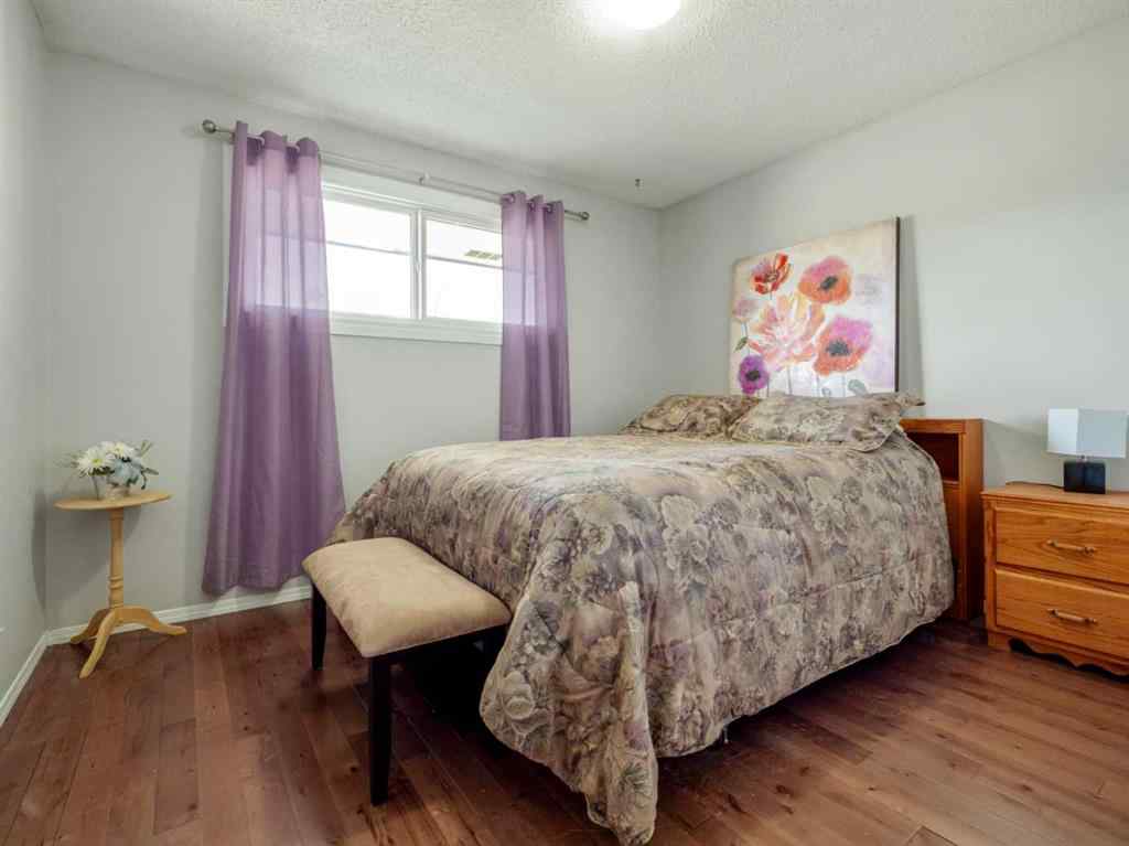 MLS® A2262228 - 2115 40 Street S in Redwood Lethbridge, Residential