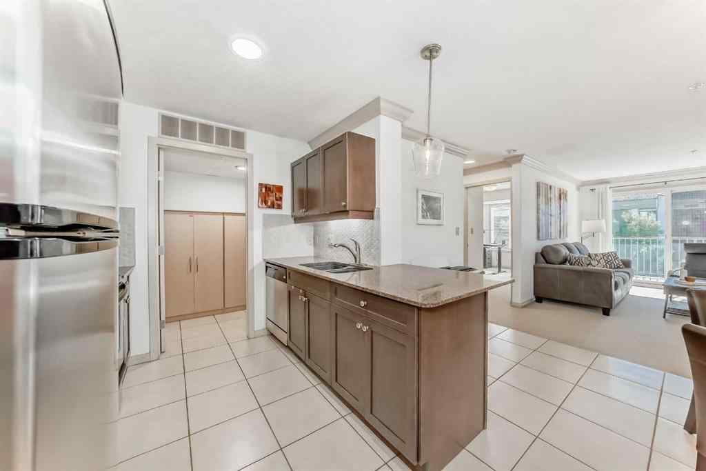 MLS® A2262232 - Unit #307 736 57 Avenue SW in Windsor Park Calgary, Residential