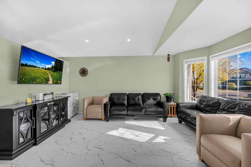 MLS® A2262242 - 48 Martin Crossing Court NE in Martindale Calgary, Residential