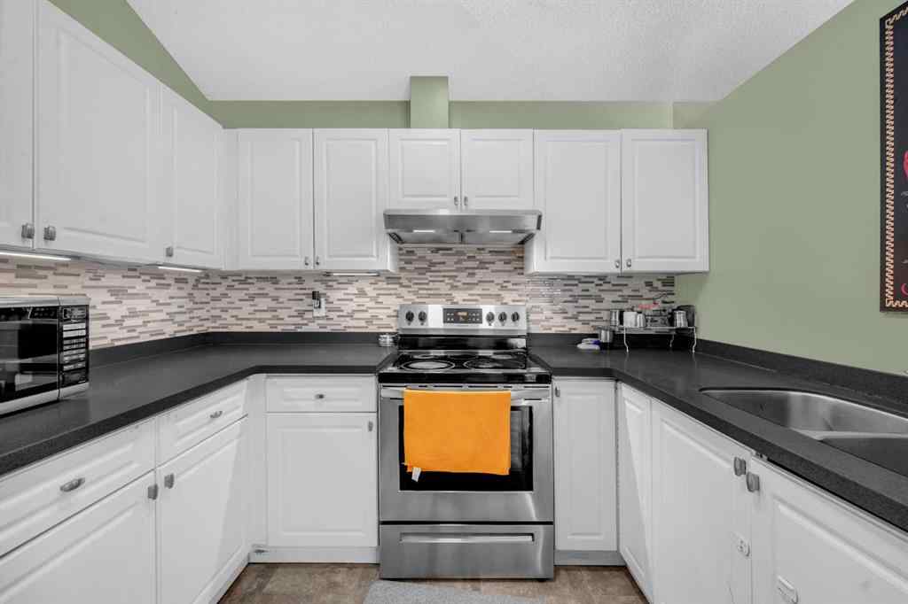 MLS® A2262242 - 48 Martin Crossing Court NE in Martindale Calgary, Residential