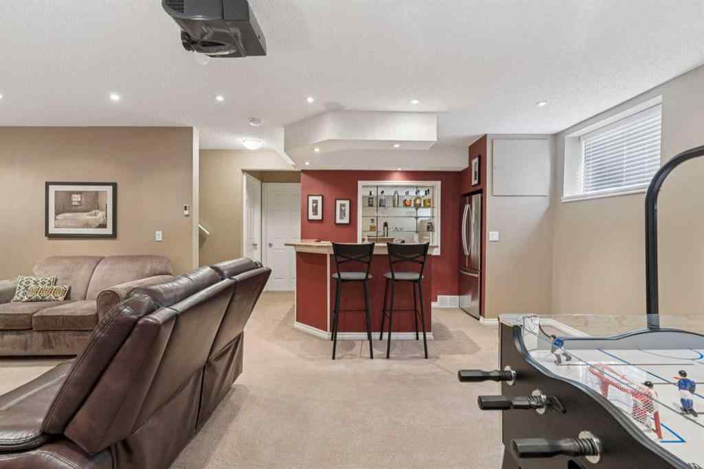 MLS® A2262243 - 69 Rocky Ridge Heath NW in Rocky Ridge Calgary, Residential