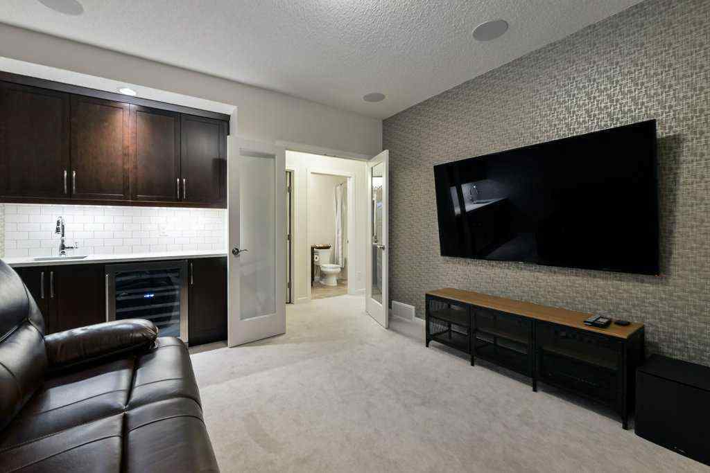 MLS® A2262247 - 28 Auburn Glen Close SE in Auburn Bay Calgary, Residential