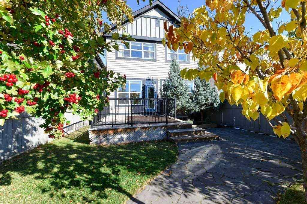 MLS® A2262247 - 28 Auburn Glen Close SE in Auburn Bay Calgary, Residential