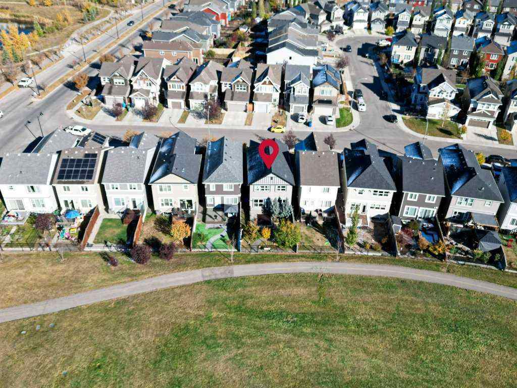 MLS® A2262247 - 28 Auburn Glen Close SE in Auburn Bay Calgary, Residential