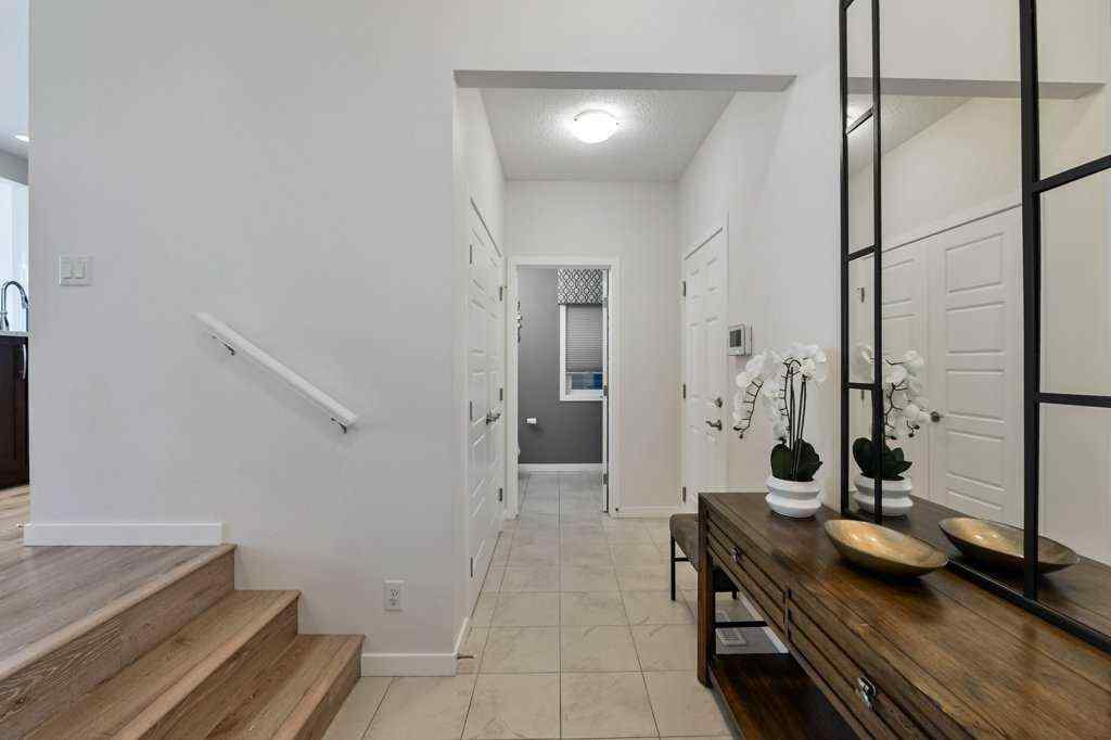 MLS® A2262247 - 28 Auburn Glen Close SE in Auburn Bay Calgary, Residential