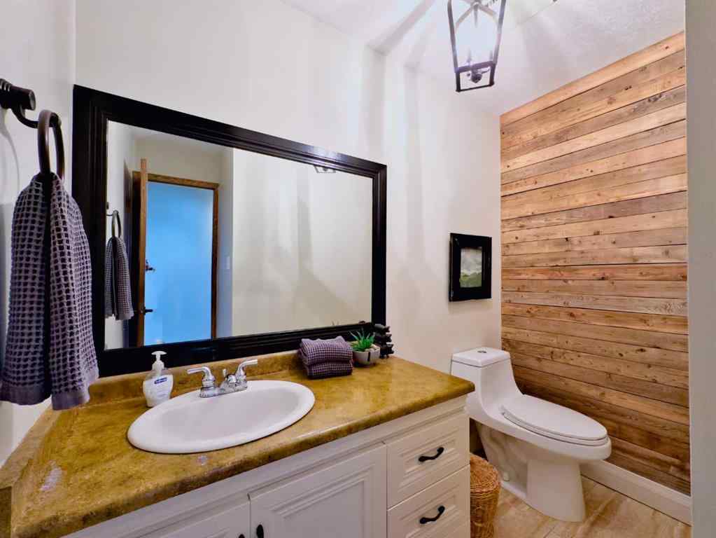 MLS® A2262252 - 42082 Range Road 274   in NONE Hill Spring, Residential