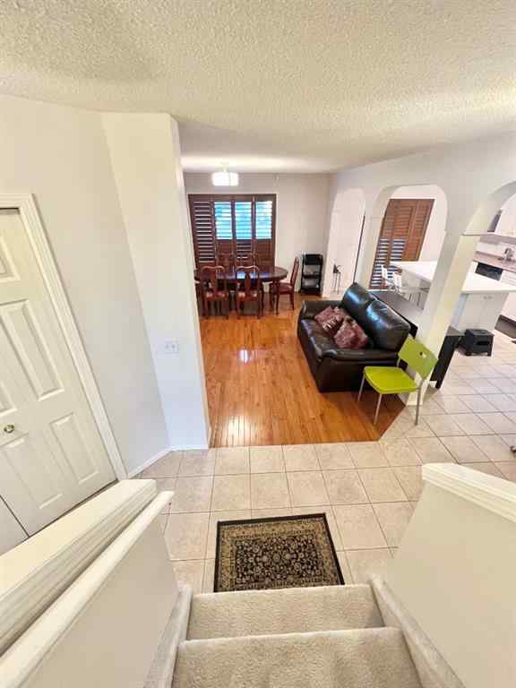 MLS® A2262253 - 272 Applestone Park SE in Applewood Park Calgary, Residential