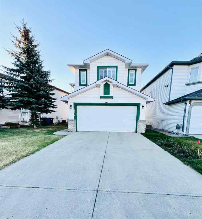 MLS® A2262253 - 272 Applestone Park SE in Applewood Park Calgary, Residential