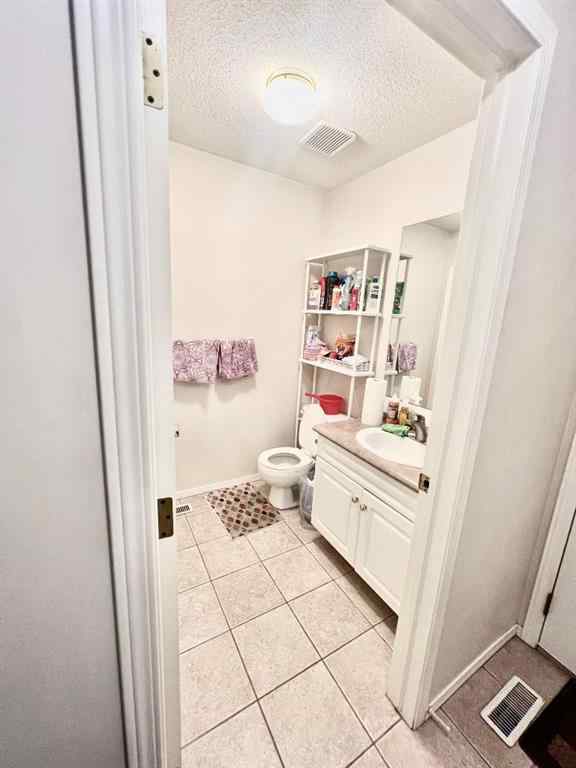 MLS® A2262253 - 272 Applestone Park SE in Applewood Park Calgary, Residential