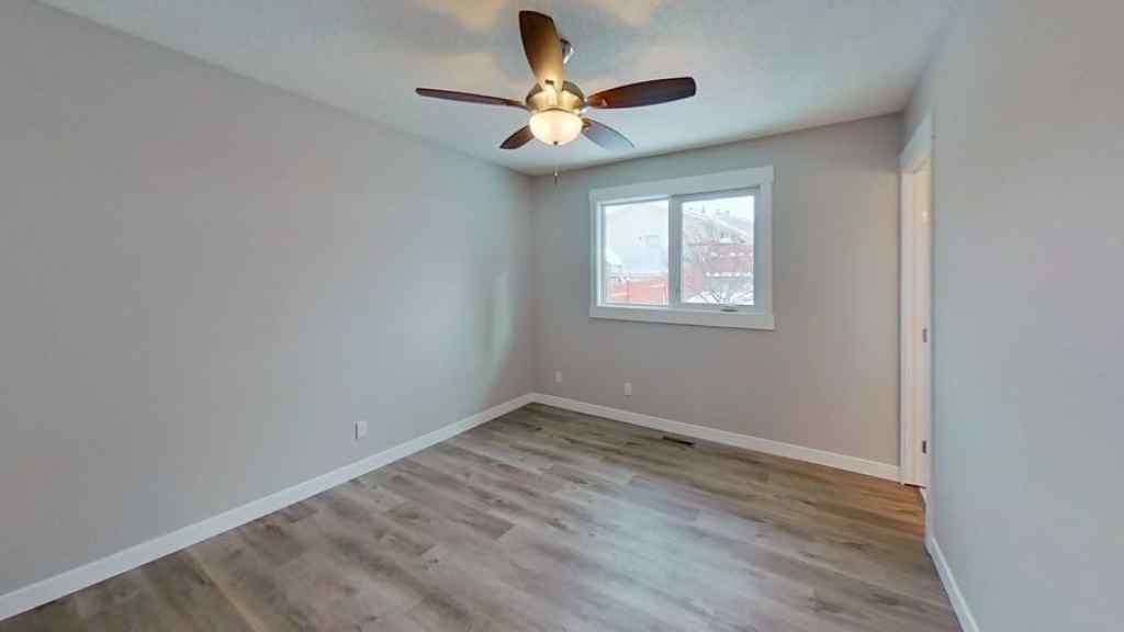 MLS® A2262254 - 131 Collinge Road  in Hillcrest Hinton, Rental