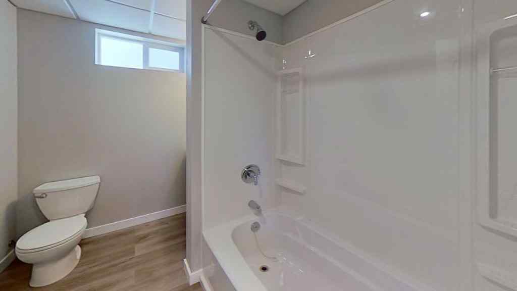 MLS® A2262254 - 131 Collinge Road  in Hillcrest Hinton, Rental