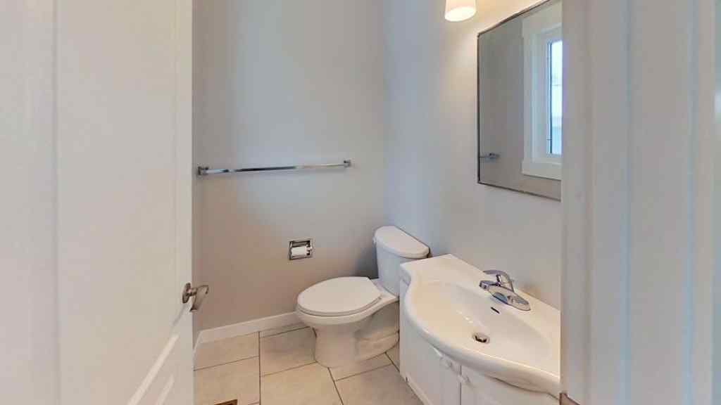 MLS® A2262254 - 131 Collinge Road  in Hillcrest Hinton, Rental