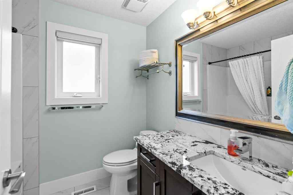 MLS® A2262255 - 148 Baysprings Court SW in Baysprings Airdrie, Residential