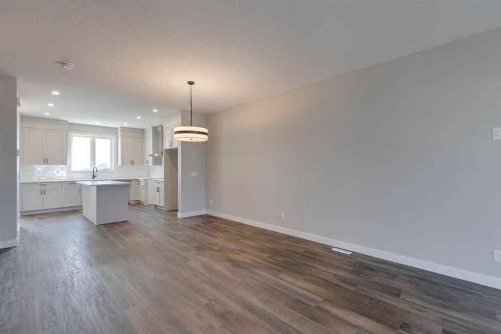 MLS® A2262257 - 53 Southborough Lane  in Southbow Landing Cochrane, Residential