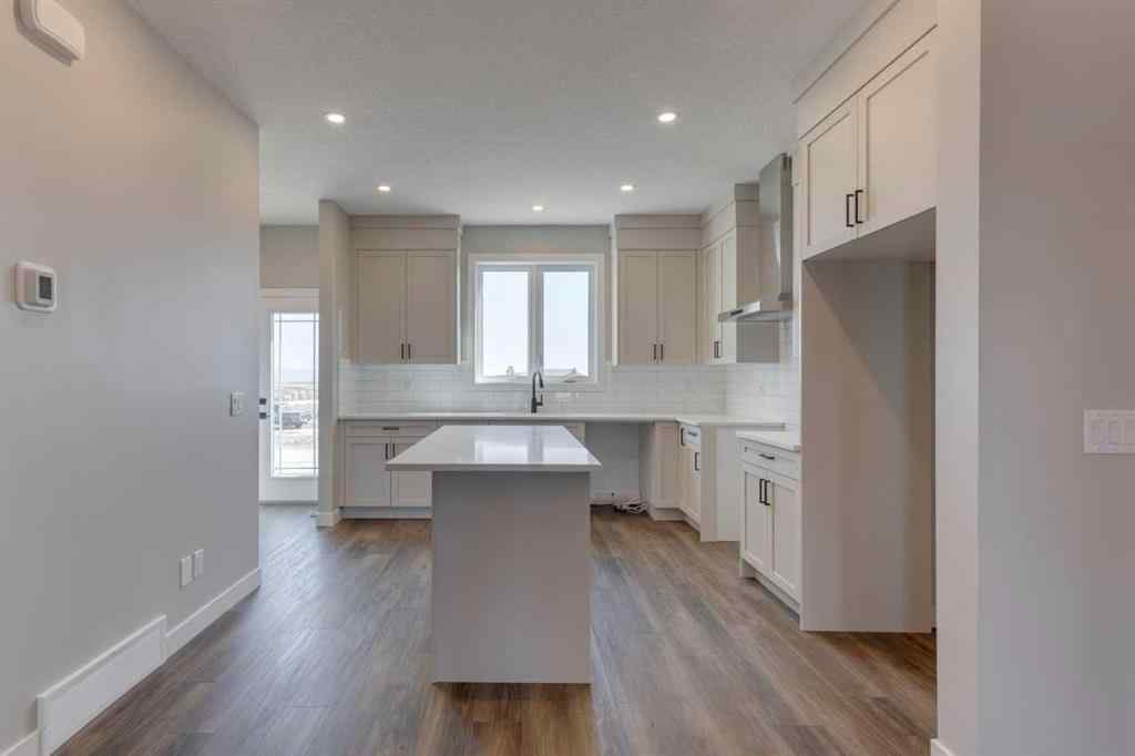 MLS® A2262257 - 53 Southborough Lane  in Southbow Landing Cochrane, Residential