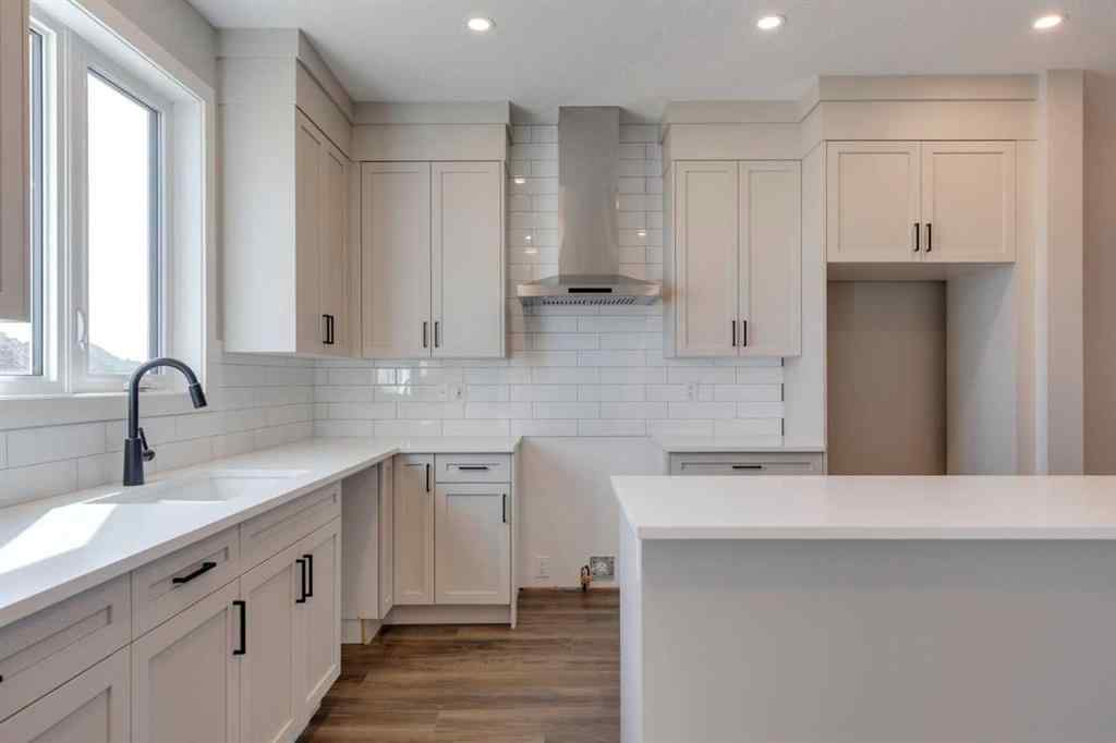 MLS® A2262257 - 53 Southborough Lane  in Southbow Landing Cochrane, Residential