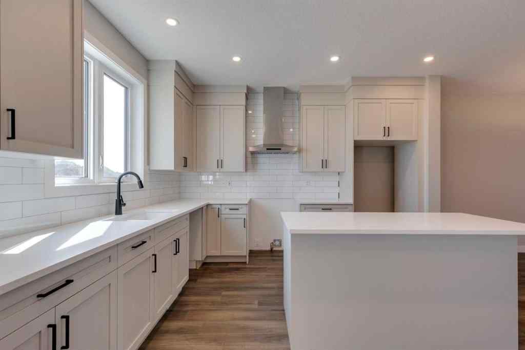 MLS® A2262257 - 53 Southborough Lane  in Southbow Landing Cochrane, Residential