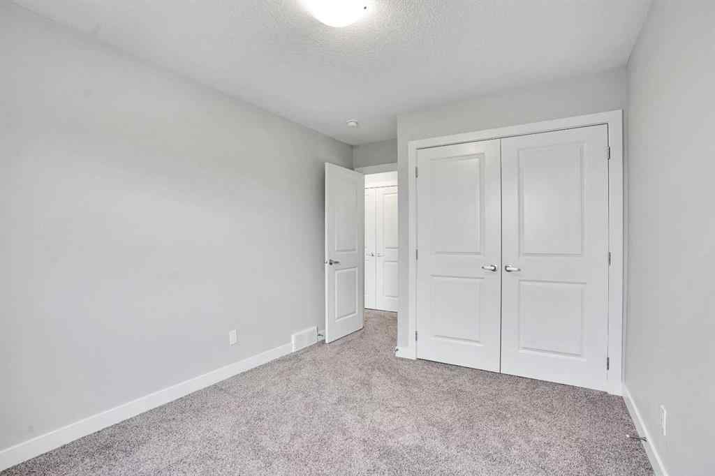 MLS® A2262259 - 114 Crestridge Hill SW in Crestmont Calgary, Residential