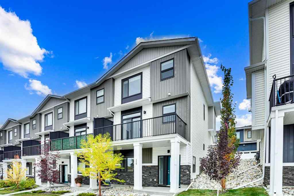 MLS® A2262259 - 114 Crestridge Hill SW in Crestmont Calgary, Residential