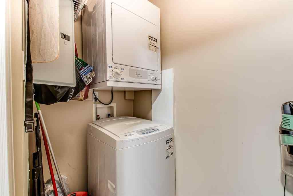 MLS® A2262260 - Unit #418 1648 Saamis Drive NW in Northwest Crescent Heights Medicine Hat, Residential