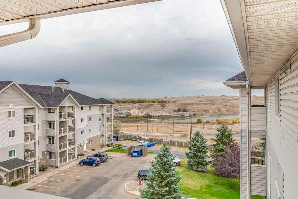 MLS® A2262260 - Unit #418 1648 Saamis Drive NW in Northwest Crescent Heights Medicine Hat, Residential