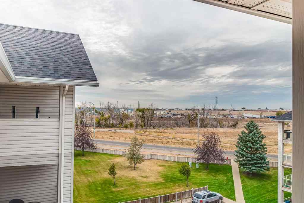 MLS® A2262260 - Unit #418 1648 Saamis Drive NW in Northwest Crescent Heights Medicine Hat, Residential