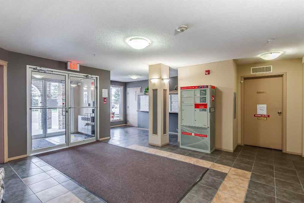 MLS® A2262260 - Unit #418 1648 Saamis Drive NW in Northwest Crescent Heights Medicine Hat, Residential