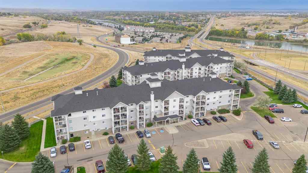 MLS® A2262260 - Unit #418 1648 Saamis Drive NW in Northwest Crescent Heights Medicine Hat, Residential