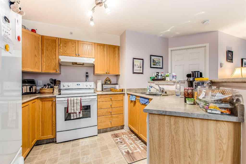 MLS® A2262260 - Unit #418 1648 Saamis Drive NW in Northwest Crescent Heights Medicine Hat, Residential