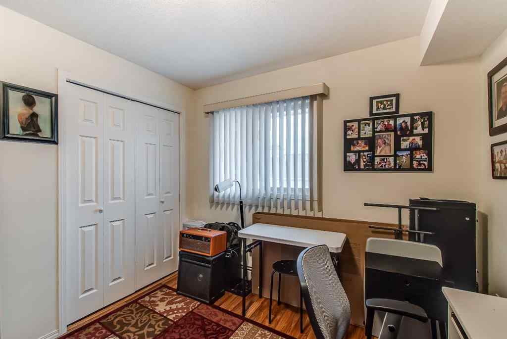 MLS® A2262260 - Unit #418 1648 Saamis Drive NW in Northwest Crescent Heights Medicine Hat, Residential