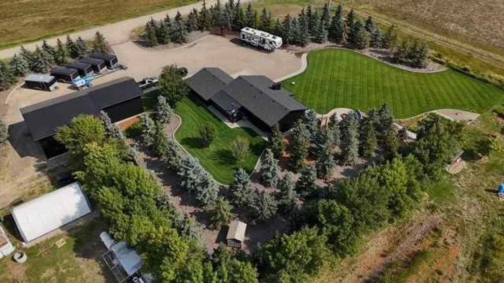 MLS® A2262272 - 223001 TWP 9-2   in NONE Coalhurst, Residential