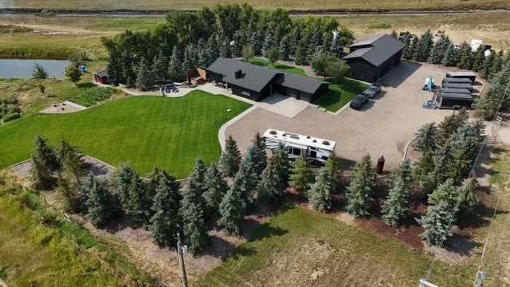 MLS® A2262272 - 223001 TWP 9-2   in NONE Coalhurst, Residential