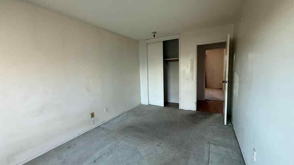 MLS® A2262274 - Unit #55 5425 Pensacola Crescent SE in Penbrooke Meadows Calgary, Residential