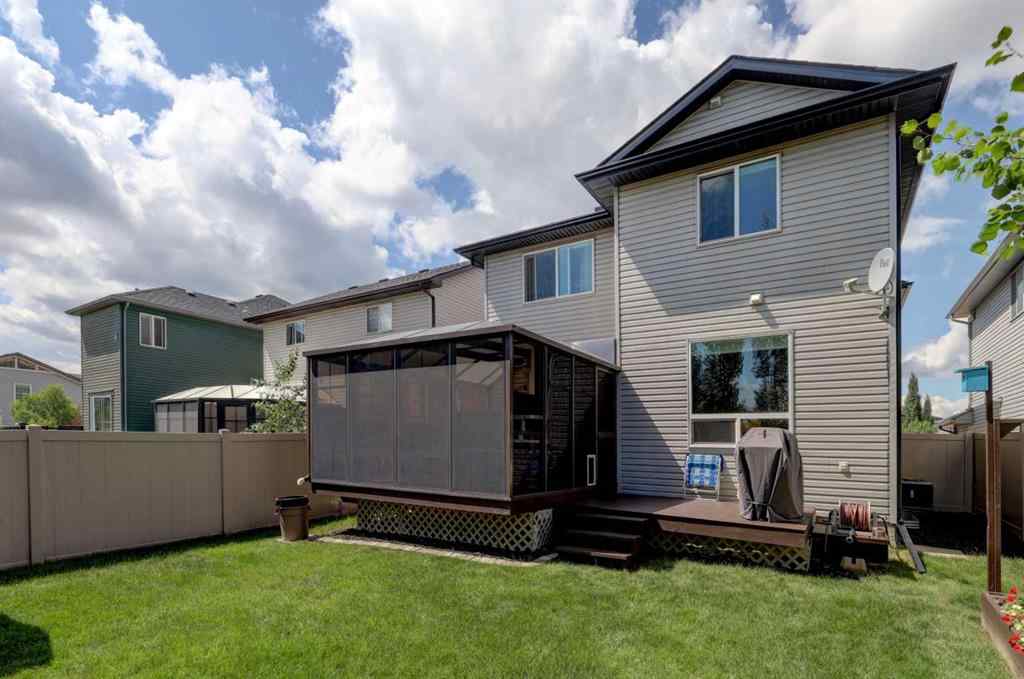 MLS® A2262277 - 1210 Kingston Crescent SE in Kings Heights Airdrie, Residential