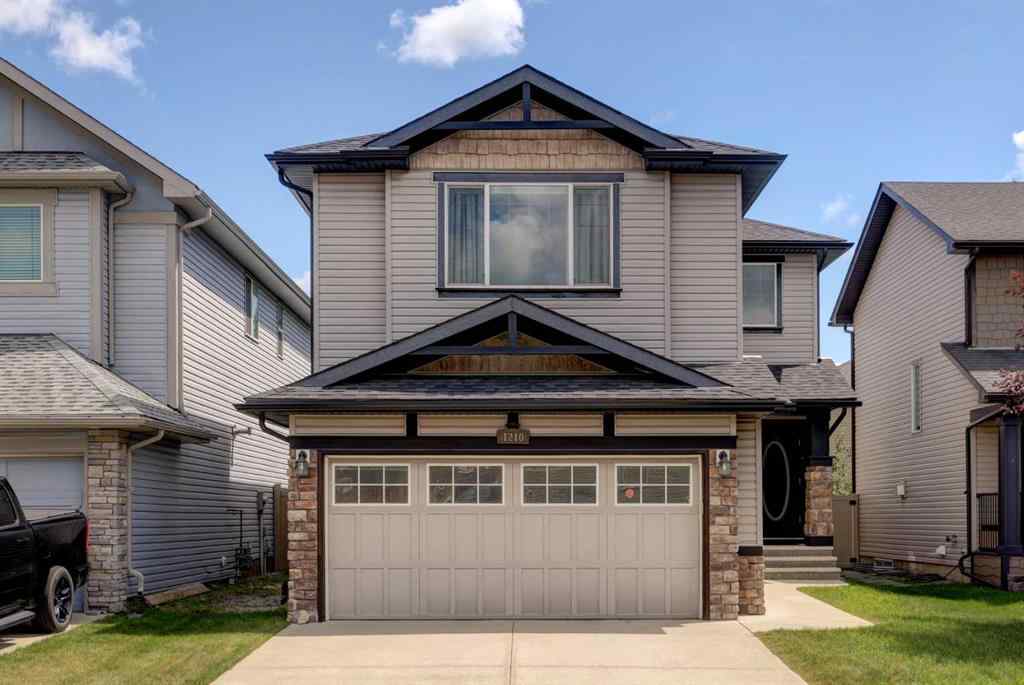 MLS® A2262277 - 1210 Kingston Crescent SE in Kings Heights Airdrie, Residential