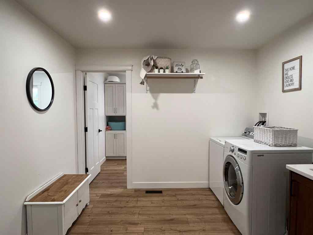 MLS® A2262285 - 92008 Range Road 195   in NONE Rural Lethbridge County, Residential