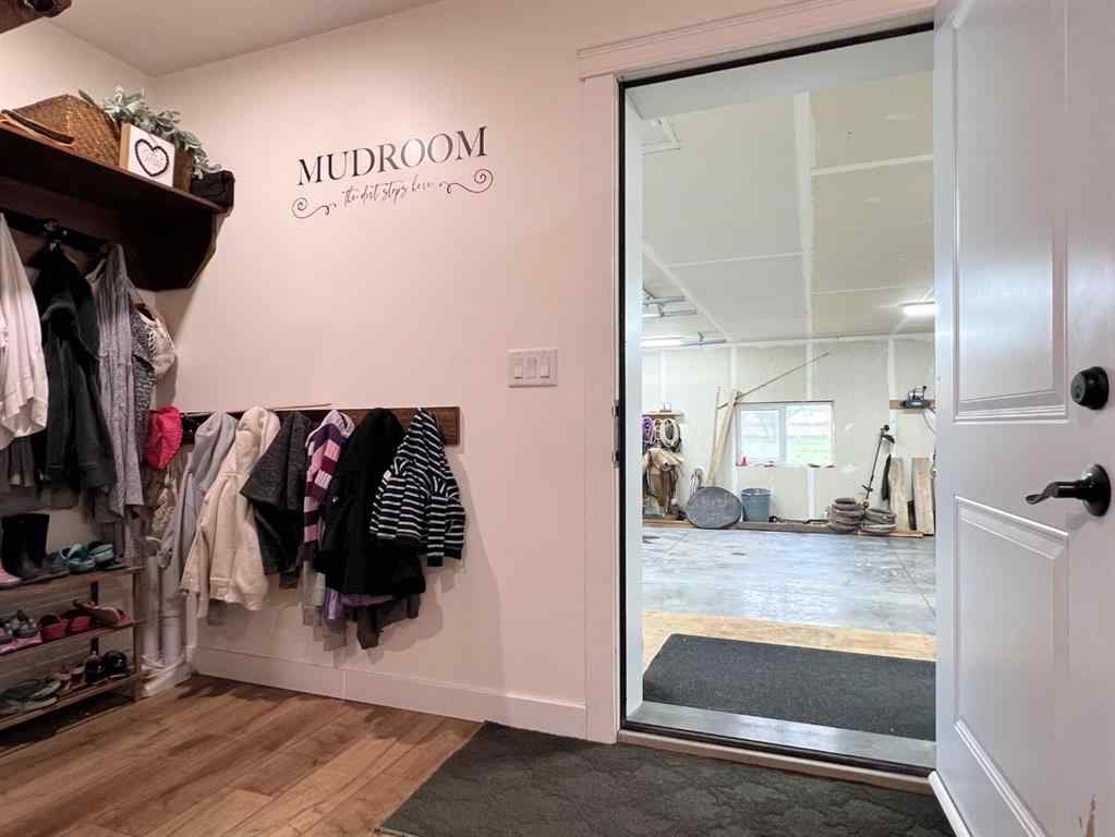 MLS® A2262285 - 92008 Range Road 195   in NONE Rural Lethbridge County, Residential