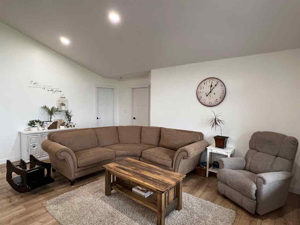 MLS® A2262285 - 92008 Range Road 195   in NONE Rural Lethbridge County, Residential