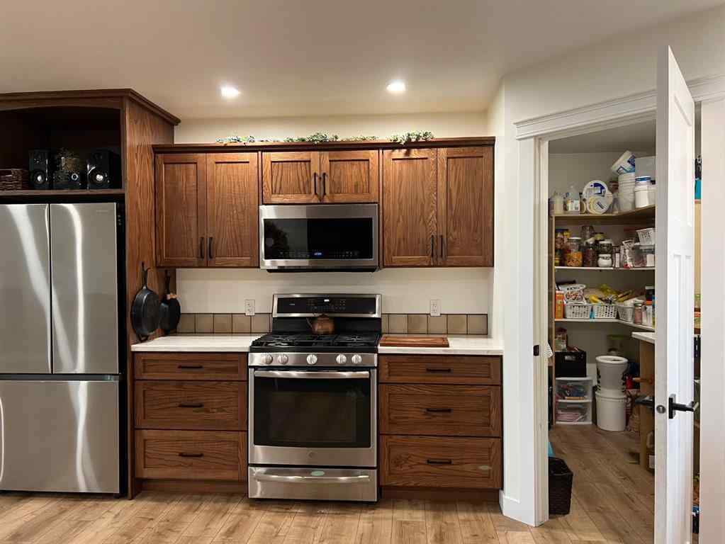 MLS® A2262285 - 92008 Range Road 195   in NONE Rural Lethbridge County, Residential