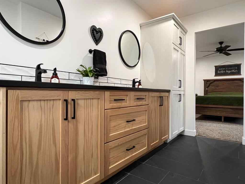 MLS® A2262285 - 92008 Range Road 195   in NONE Rural Lethbridge County, Residential