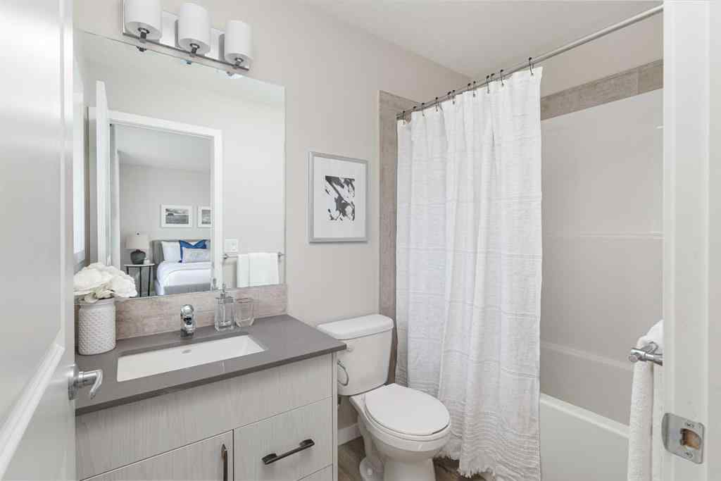 MLS® A2262289 - 25 Sunrise Way  in Sunset Ridge Cochrane, Residential