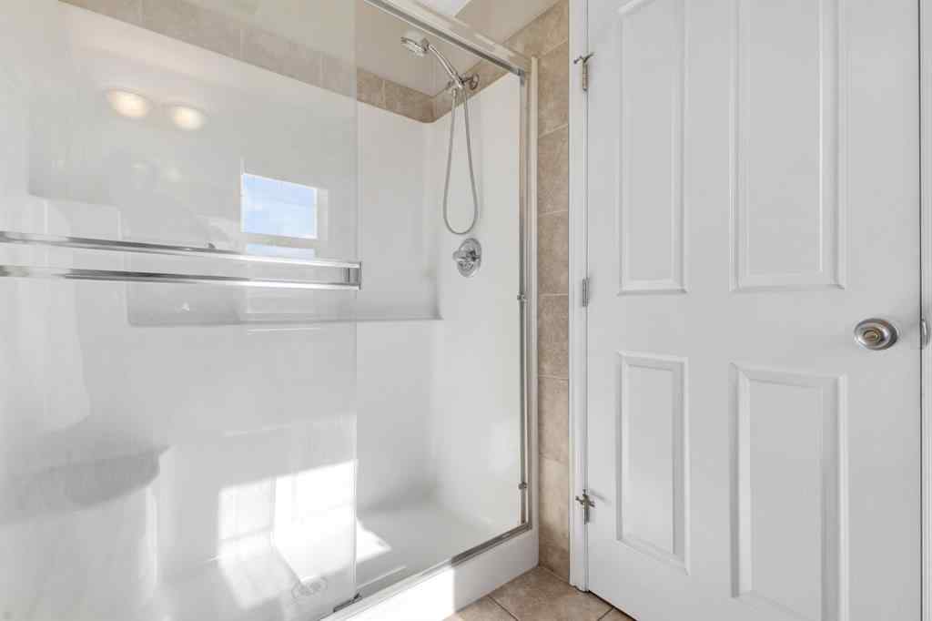 MLS® A2262292 - Unit #2315 4 Kingsland Close SE in Kings Heights Airdrie, Residential