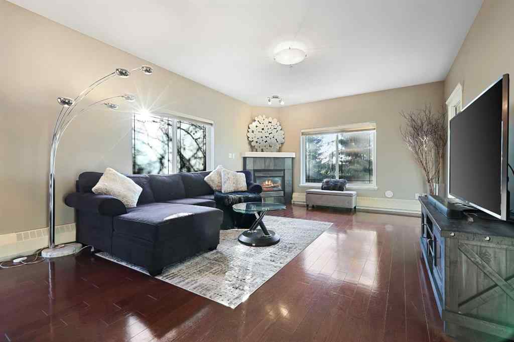 MLS® A2262293 - Unit #332 10 Discovery Ridge Close SW in Discovery Ridge Calgary, Residential