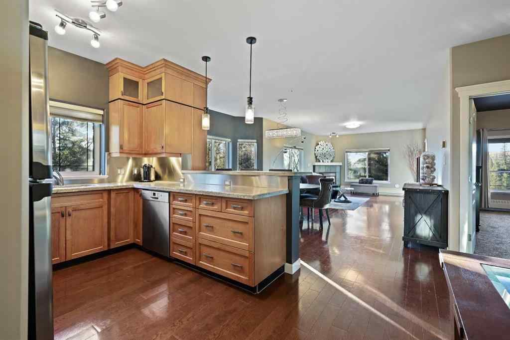 MLS® A2262293 - Unit #332 10 Discovery Ridge Close SW in Discovery Ridge Calgary, Residential