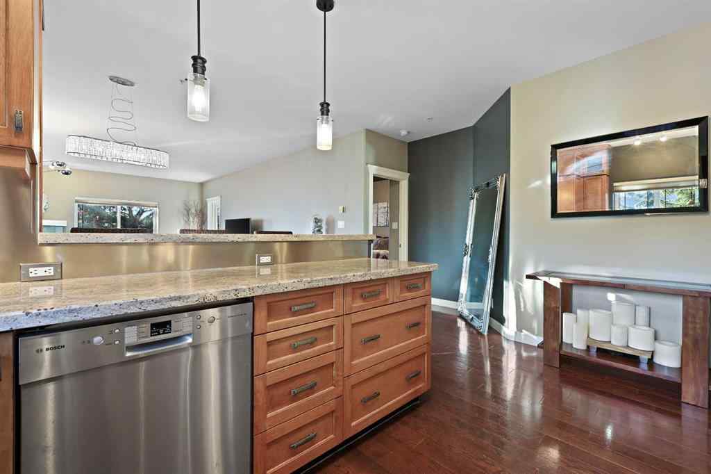 MLS® A2262293 - Unit #332 10 Discovery Ridge Close SW in Discovery Ridge Calgary, Residential