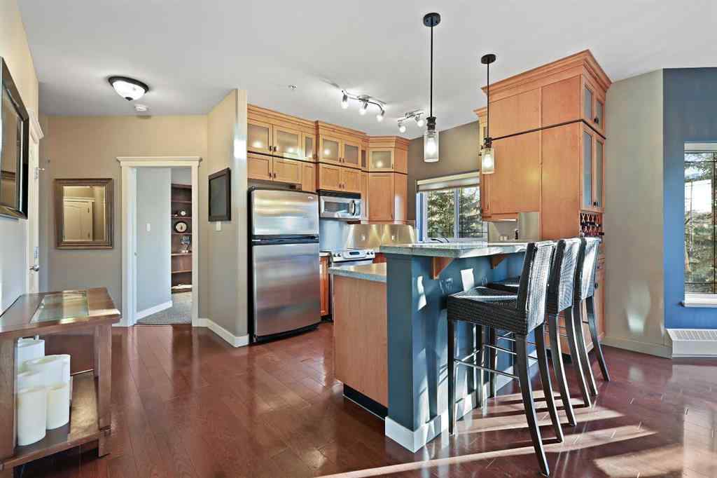 MLS® A2262293 - Unit #332 10 Discovery Ridge Close SW in Discovery Ridge Calgary, Residential