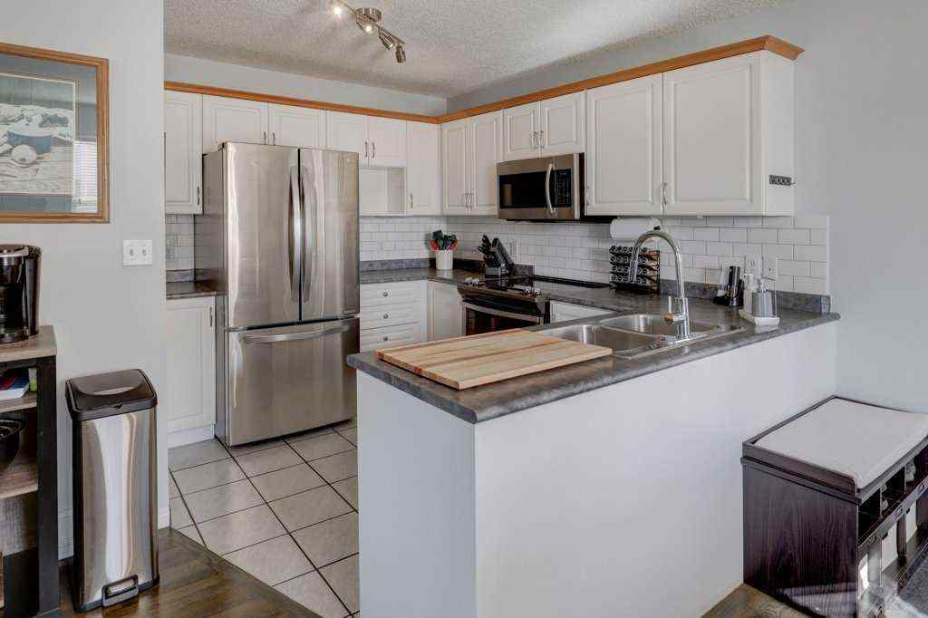 MLS® A2262298 - 13 Ross Place  in NONE Crossfield, Residential