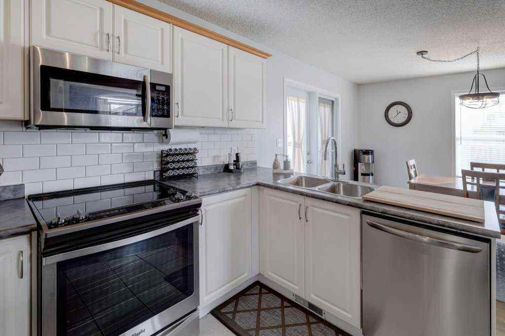 MLS® A2262298 - 13 Ross Place  in NONE Crossfield, Residential