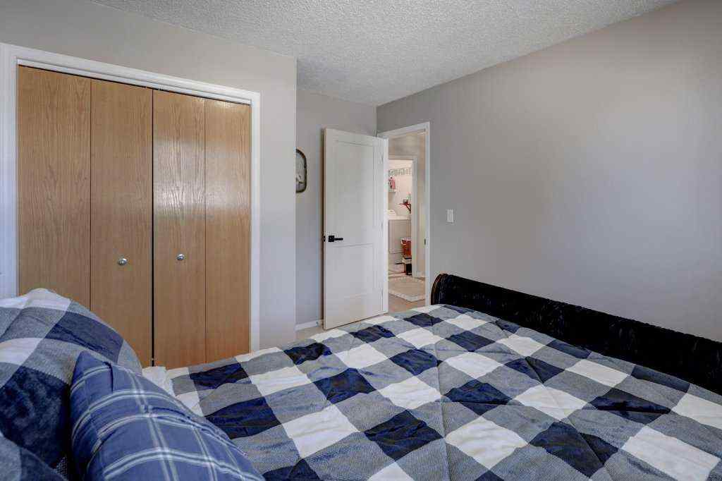 MLS® A2262298 - 13 Ross Place  in NONE Crossfield, Residential